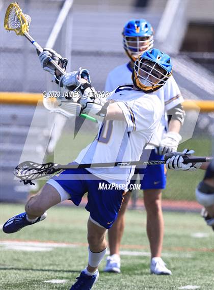 Thumbnail 1 in Wayne @ Irondequoit photogallery.