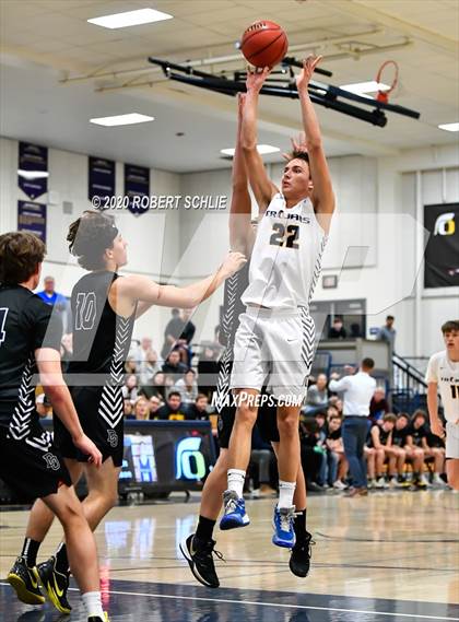 Thumbnail 3 in Del Oro @ Oak Ridge photogallery.