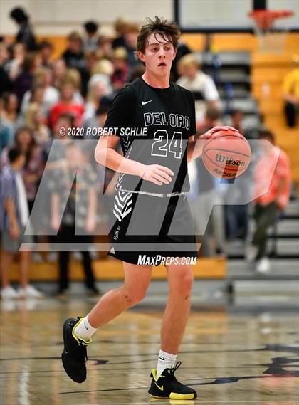 Thumbnail 2 in Del Oro @ Oak Ridge photogallery.