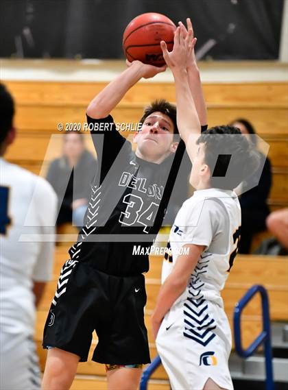 Thumbnail 2 in Del Oro @ Oak Ridge photogallery.