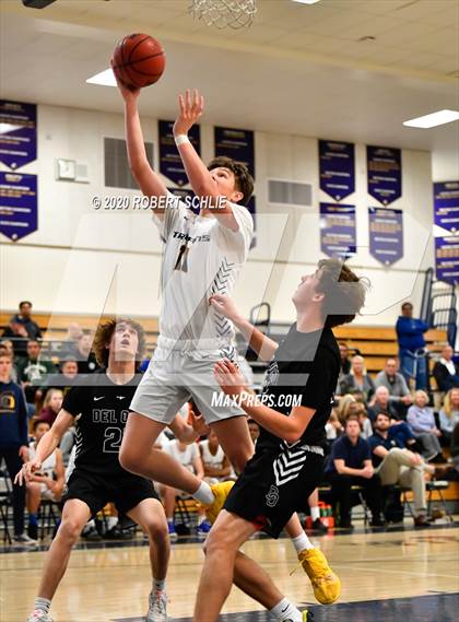 Thumbnail 2 in Del Oro @ Oak Ridge photogallery.