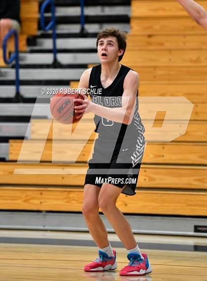 Thumbnail 3 in Del Oro @ Oak Ridge photogallery.