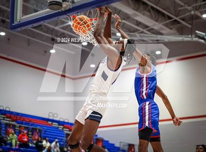 Thumbnail 1 in Power Center Academy vs Parkview (Memphis Hoopfest) photogallery.