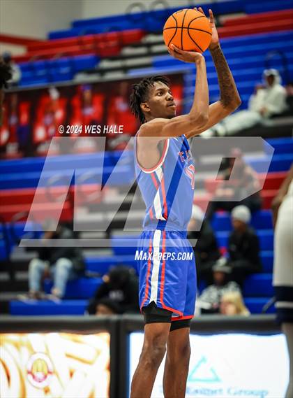 Thumbnail 3 in Power Center Academy vs Parkview (Memphis Hoopfest) photogallery.