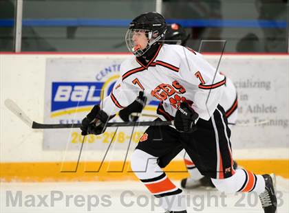 Thumbnail 1 in Glastonbury vs. Ridgefield (West Haven Christmas Tournament) photogallery.