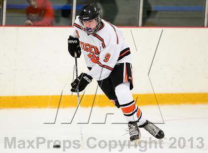 Thumbnail 1 in Glastonbury vs. Ridgefield (West Haven Christmas Tournament) photogallery.