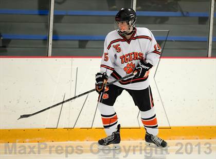 Thumbnail 2 in Glastonbury vs. Ridgefield (West Haven Christmas Tournament) photogallery.