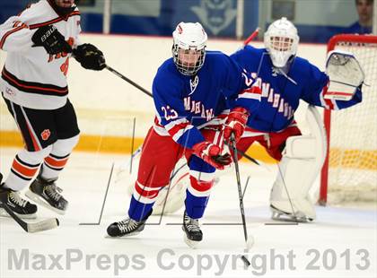 Thumbnail 1 in Glastonbury vs. Ridgefield (West Haven Christmas Tournament) photogallery.
