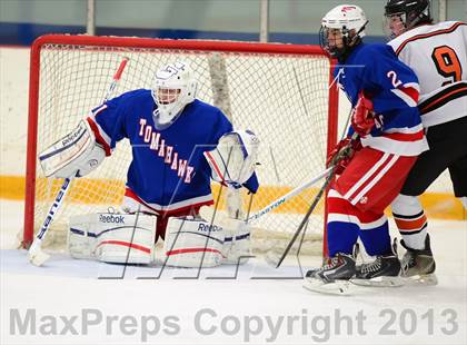 Thumbnail 2 in Glastonbury vs. Ridgefield (West Haven Christmas Tournament) photogallery.