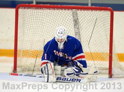 Thumbnail 2 in Glastonbury vs. Ridgefield (West Haven Christmas Tournament) photogallery.