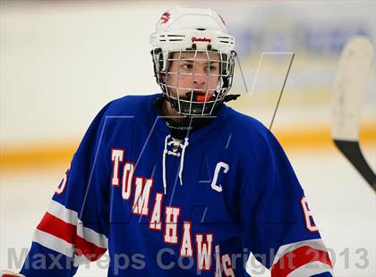 Thumbnail 2 in Glastonbury vs. Ridgefield (West Haven Christmas Tournament) photogallery.