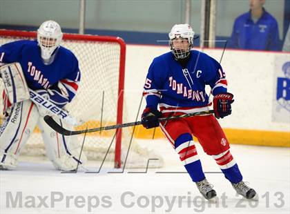 Thumbnail 3 in Glastonbury vs. Ridgefield (West Haven Christmas Tournament) photogallery.