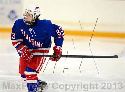 Thumbnail 3 in Glastonbury vs. Ridgefield (West Haven Christmas Tournament) photogallery.