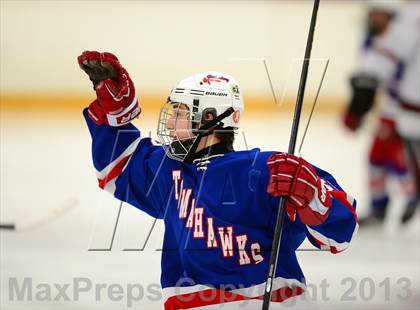 Thumbnail 2 in Glastonbury vs. Ridgefield (West Haven Christmas Tournament) photogallery.