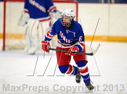 Thumbnail 3 in Glastonbury vs. Ridgefield (West Haven Christmas Tournament) photogallery.