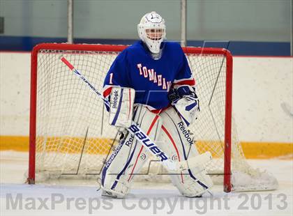 Thumbnail 2 in Glastonbury vs. Ridgefield (West Haven Christmas Tournament) photogallery.