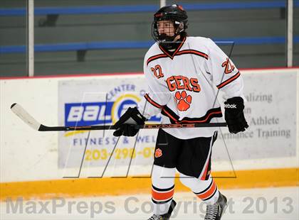 Thumbnail 1 in Glastonbury vs. Ridgefield (West Haven Christmas Tournament) photogallery.