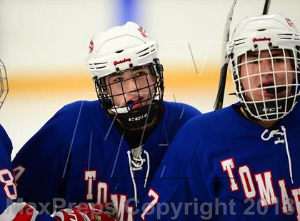 Thumbnail 3 in Glastonbury vs. Ridgefield (West Haven Christmas Tournament) photogallery.