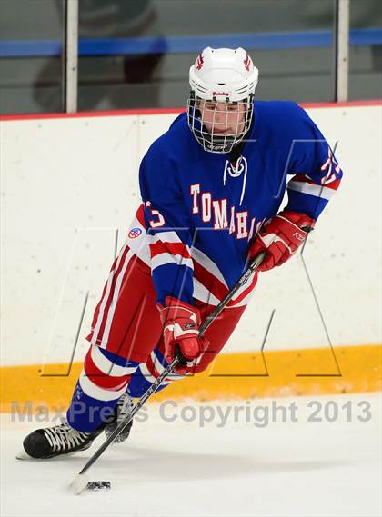 Thumbnail 1 in Glastonbury vs. Ridgefield (West Haven Christmas Tournament) photogallery.