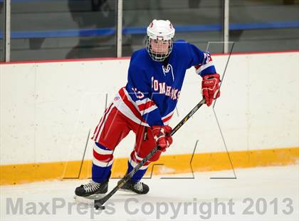 Thumbnail 2 in Glastonbury vs. Ridgefield (West Haven Christmas Tournament) photogallery.