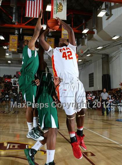 Thumbnail 1 in Taft vs. Dorsey (CIF LA City Section D1 Final) photogallery.