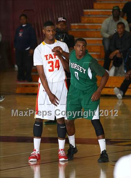 Thumbnail 1 in Taft vs. Dorsey (CIF LA City Section D1 Final) photogallery.