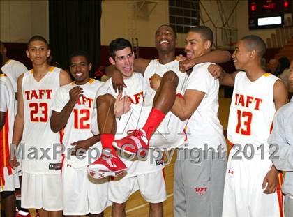 Thumbnail 3 in Taft vs. Dorsey (CIF LA City Section D1 Final) photogallery.