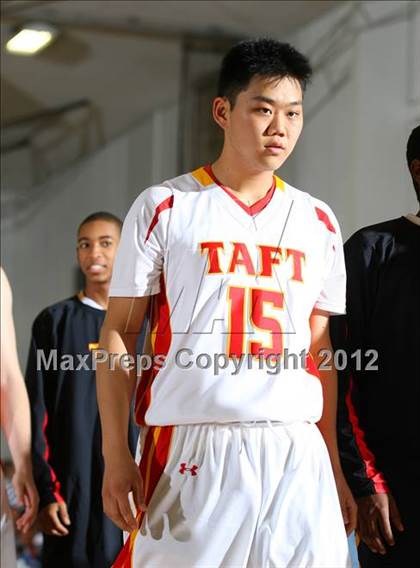 Thumbnail 1 in Taft vs. Dorsey (CIF LA City Section D1 Final) photogallery.
