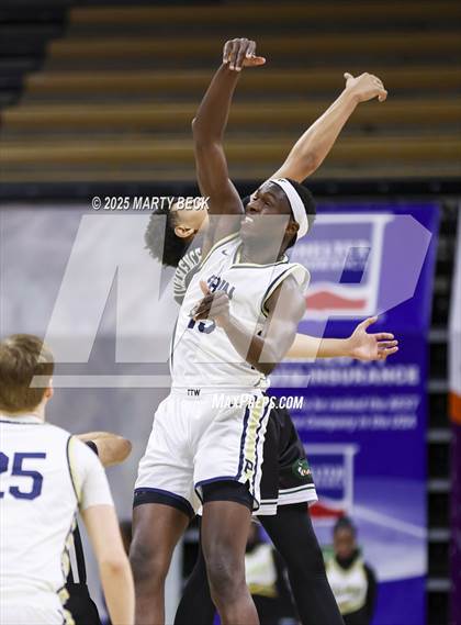 Thumbnail 2 in Principia vs KIPP Legacy (MSHSAA Class 3 Championship) photogallery.