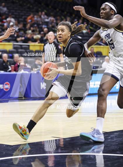 Thumbnail 3 in Principia vs KIPP Legacy (MSHSAA Class 3 Championship) photogallery.