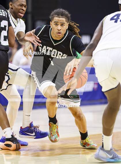 Thumbnail 2 in Principia vs KIPP Legacy (MSHSAA Class 3 Championship) photogallery.