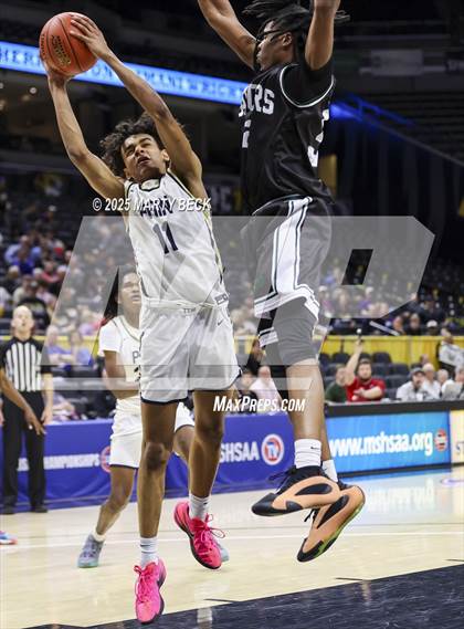 Thumbnail 3 in Principia vs KIPP Legacy (MSHSAA Class 3 Championship) photogallery.