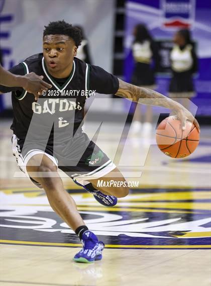 Thumbnail 1 in Principia vs KIPP Legacy (MSHSAA Class 3 Championship) photogallery.