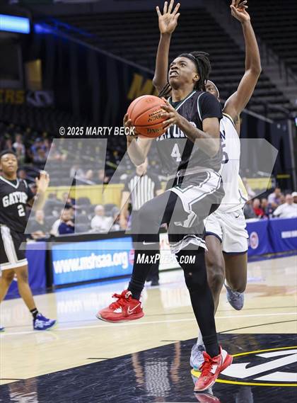 Thumbnail 3 in Principia vs KIPP Legacy (MSHSAA Class 3 Championship) photogallery.
