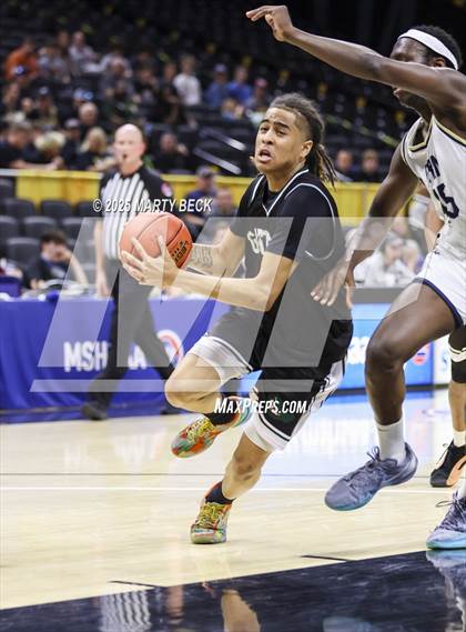 Thumbnail 1 in Principia vs KIPP Legacy (MSHSAA Class 3 Championship) photogallery.