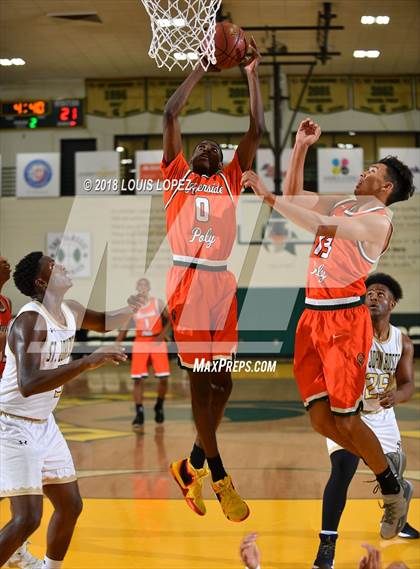 Thumbnail 1 in Poly vs. St. John Bosco (Classic at Damien) photogallery.