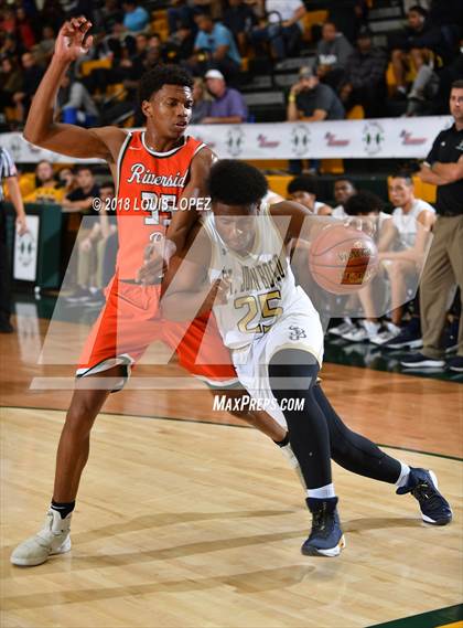 Thumbnail 2 in Poly vs. St. John Bosco (Classic at Damien) photogallery.