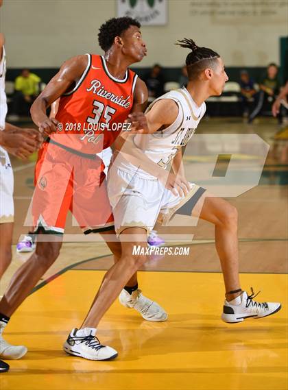 Thumbnail 1 in Poly vs. St. John Bosco (Classic at Damien) photogallery.