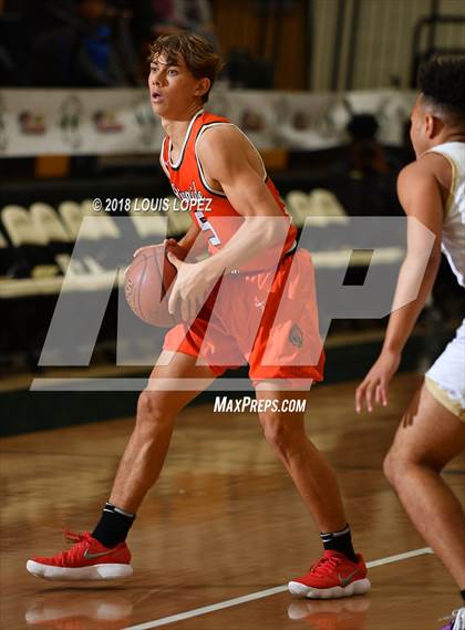 Thumbnail 3 in Poly vs. St. John Bosco (Classic at Damien) photogallery.