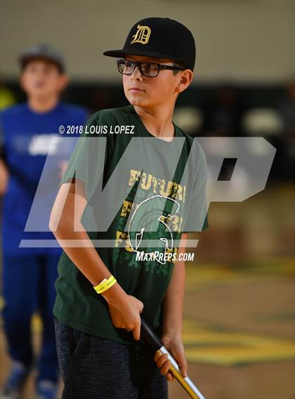 Thumbnail 1 in Poly vs. St. John Bosco (Classic at Damien) photogallery.