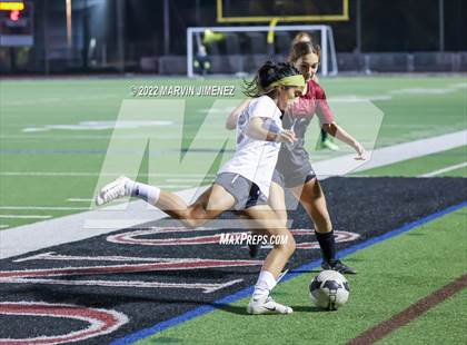Thumbnail 3 in Oaks Christian vs Newbury Park  photogallery.