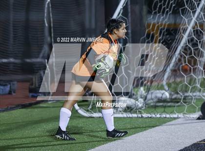 Thumbnail 3 in Oaks Christian vs Newbury Park  photogallery.