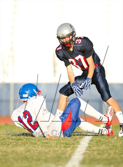 Thumbnail 3 in FR: Buchanan @ Liberty photogallery.