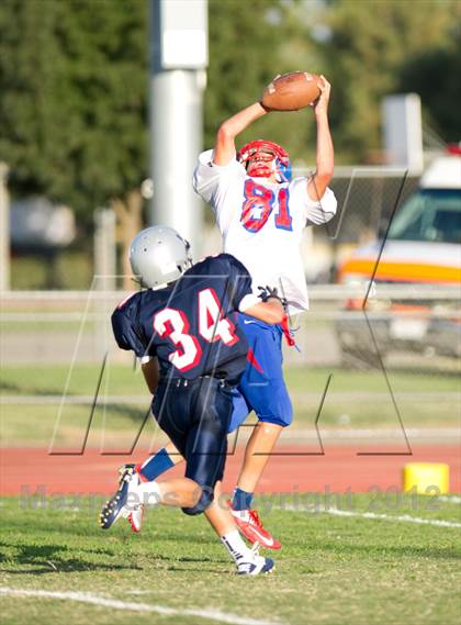 Thumbnail 2 in FR: Buchanan @ Liberty photogallery.