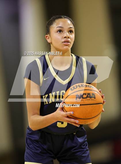 Thumbnail 2 in River Ridge vs. Bob Jones (She Got Game Classic) photogallery.