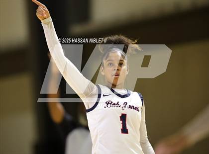 Thumbnail 3 in River Ridge vs. Bob Jones (She Got Game Classic) photogallery.