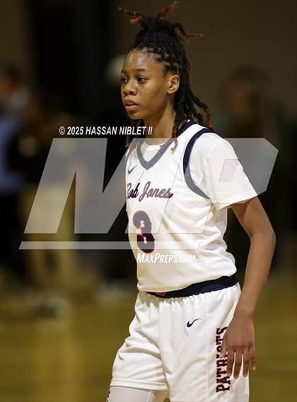 Thumbnail 2 in River Ridge vs. Bob Jones (She Got Game Classic) photogallery.