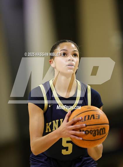 Thumbnail 1 in River Ridge vs. Bob Jones (She Got Game Classic) photogallery.