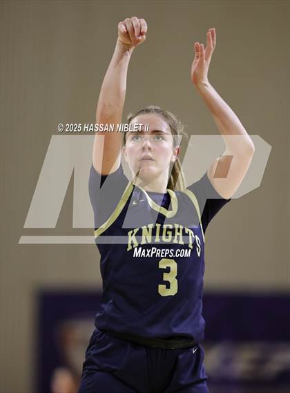 Thumbnail 1 in River Ridge vs. Bob Jones (She Got Game Classic) photogallery.