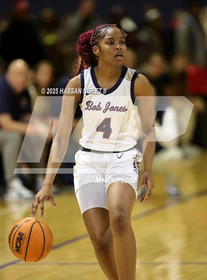 Thumbnail 2 in River Ridge vs. Bob Jones (She Got Game Classic) photogallery.